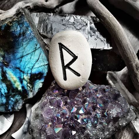 The Healing Properties of the Raido Rune